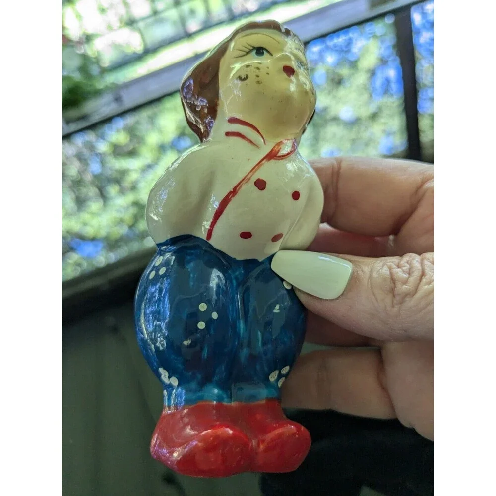 Vintage Kissing Dutch Boy/Girl Salt Pepper Shaker Set Ceramics Japan Tulips Blue